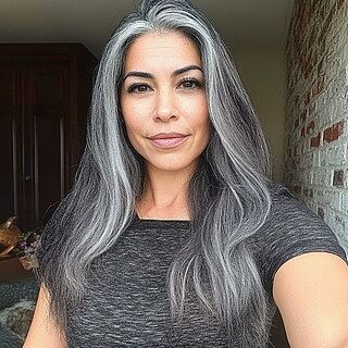 Customer wearing color 1B40 hair extensions